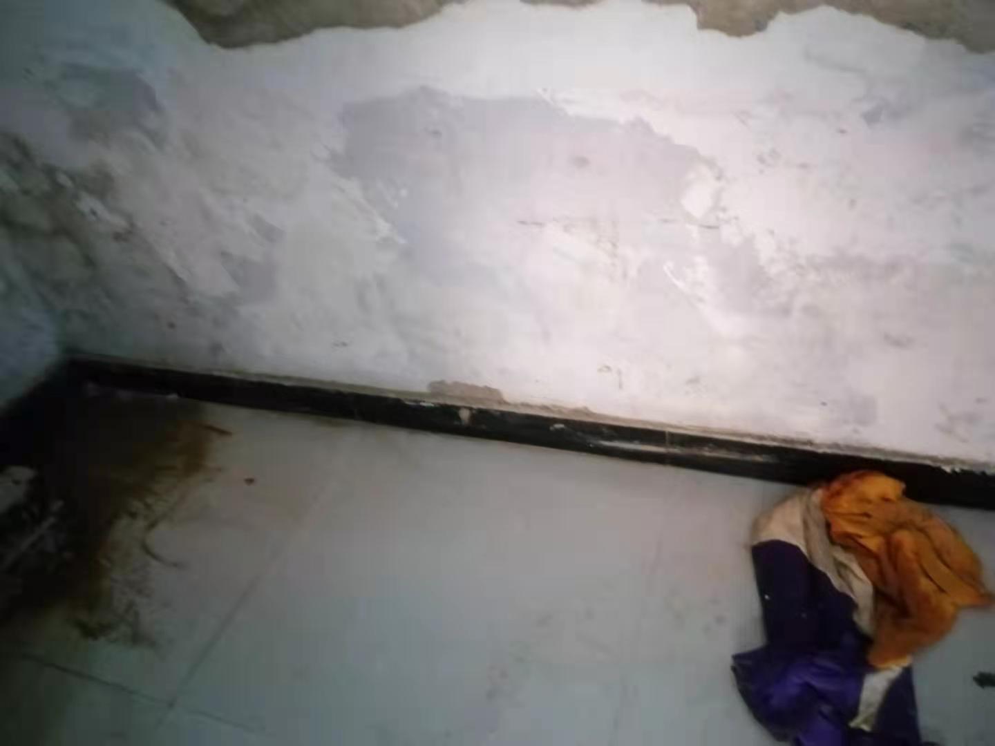 凤山家里漏水了怎么办？